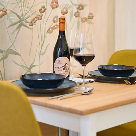 Ovaros Boutique Веспрем