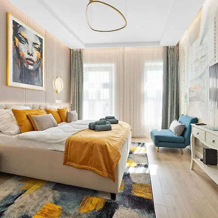 Ovaros Boutique Апартаменты Веспрем